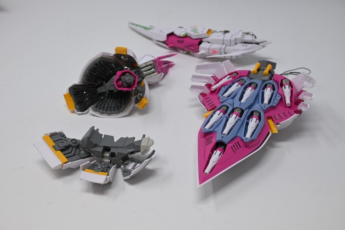 Yahoo!オークション - 機甲の城 キュベレイ QMS-400 幻の白い天使 限定