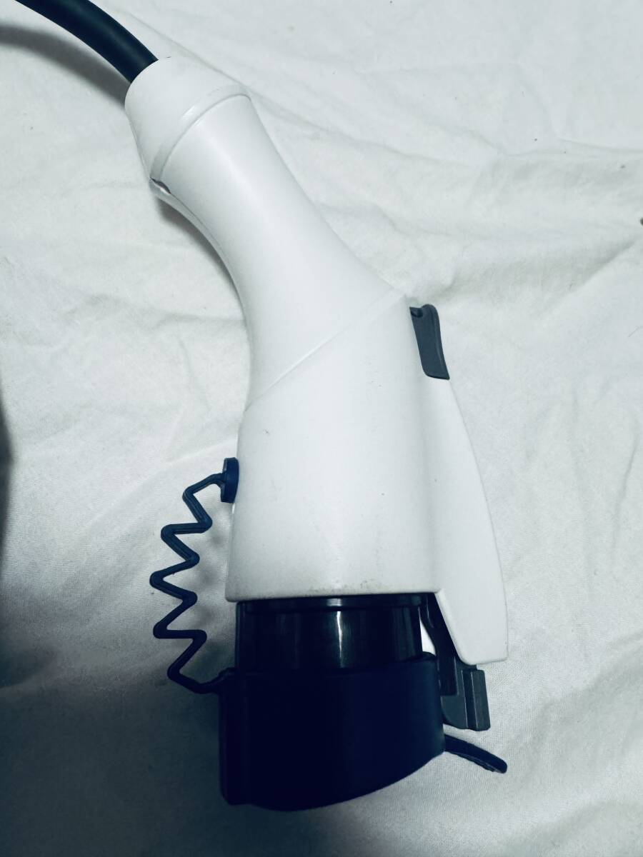 三菱アウトランダー純正 充電ケーブル 9482A426 ①｜Yahoo!フリマ（旧