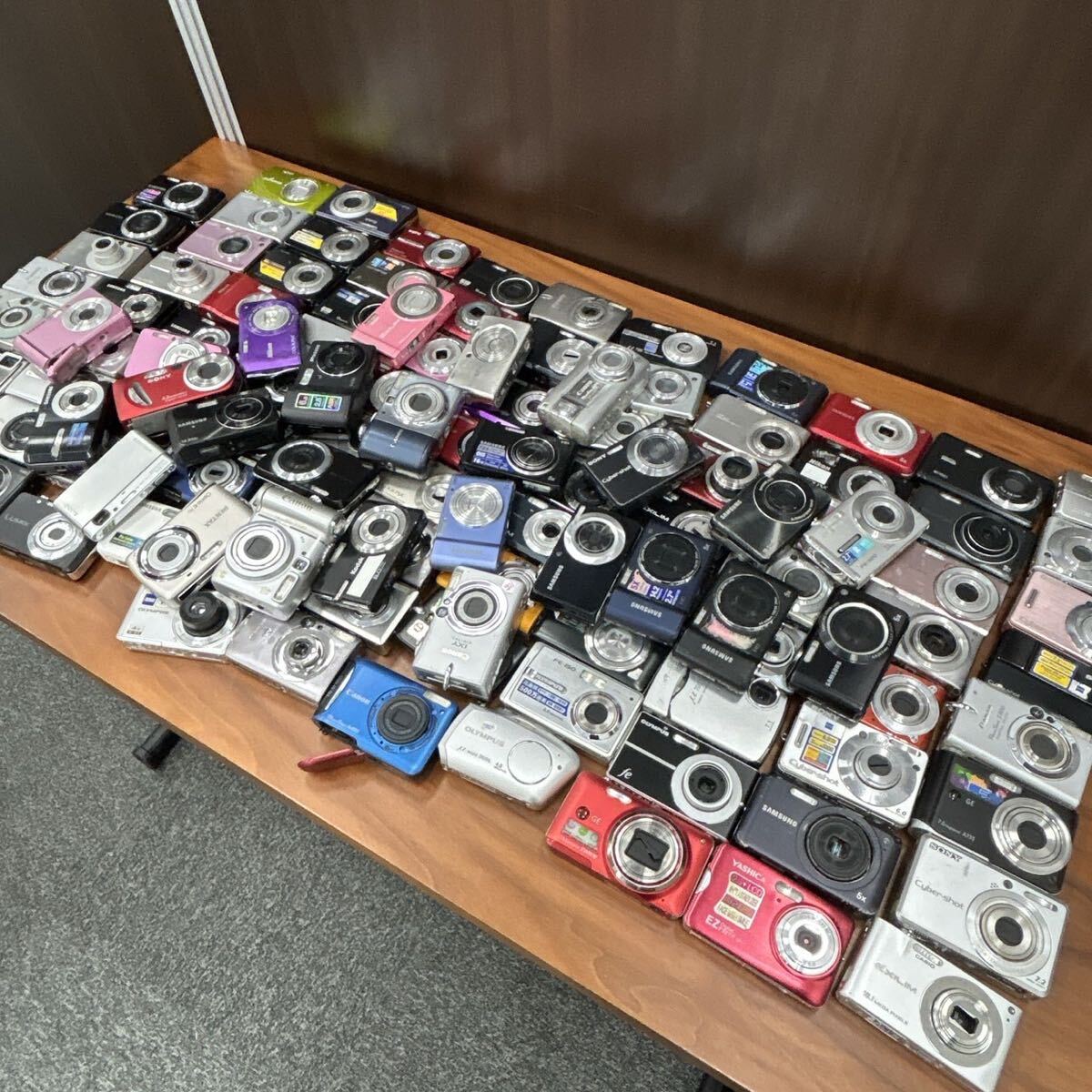 Yahoo!オークション - 【大量まとめ】デジタルカメラ ジャンク品扱い C