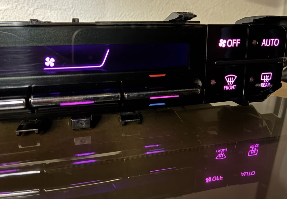 50プリウスLED打ち替え！エアコンパネル ZVW50プリウス 前期 後期