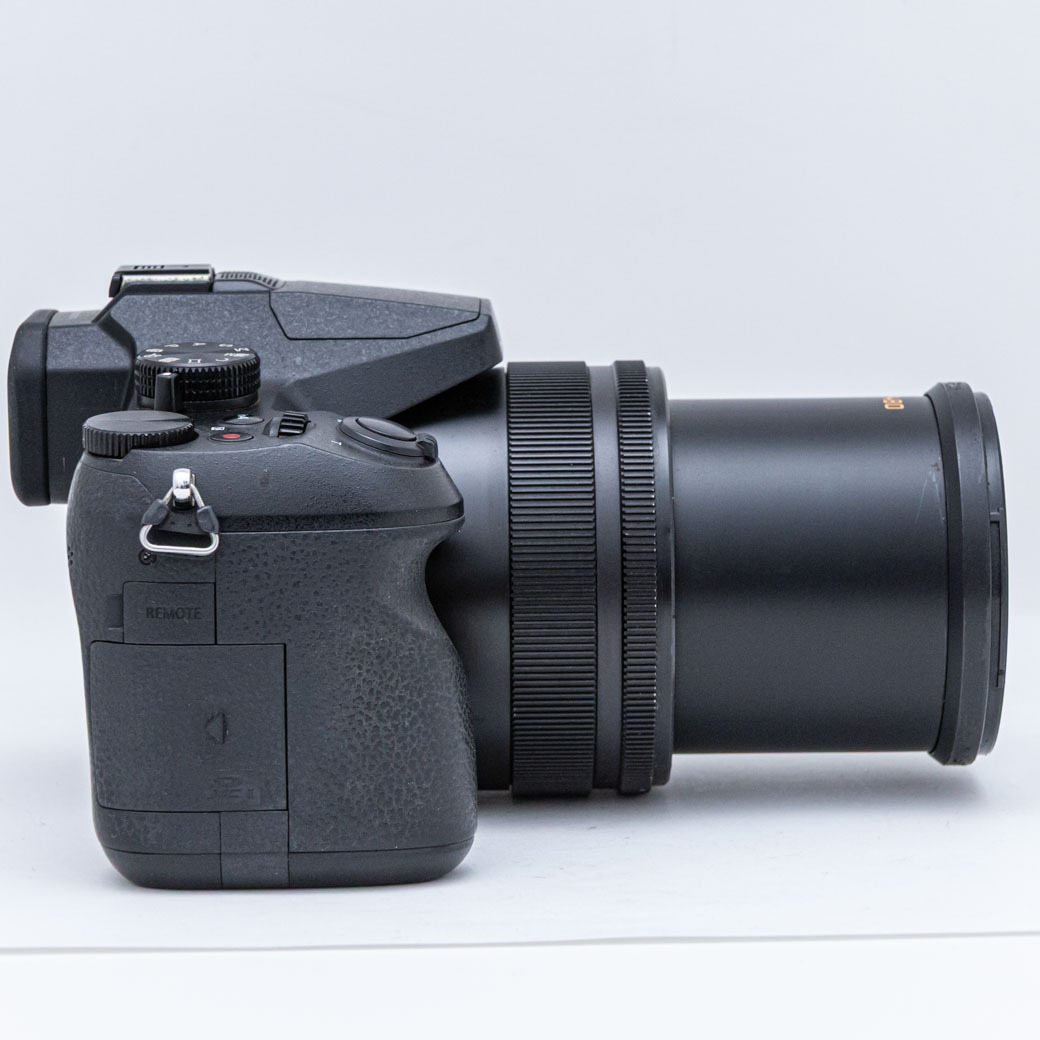 Panasonic DMC-FZH1 【管理番号008310】