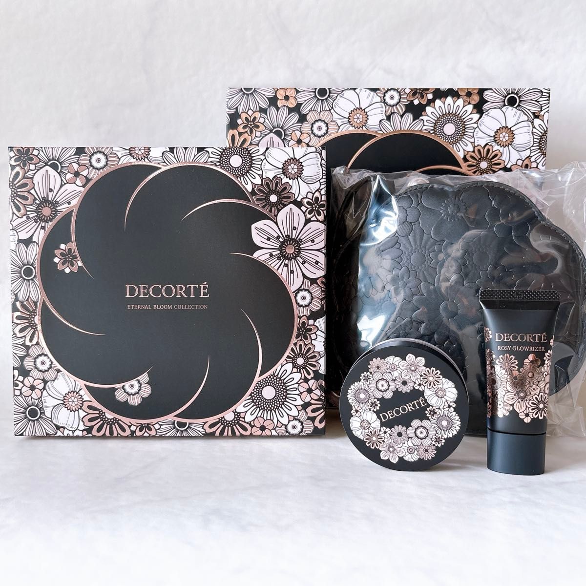 コスメデコルテ クリスマスコフレ ポーチ パウダー下地 ショッパー