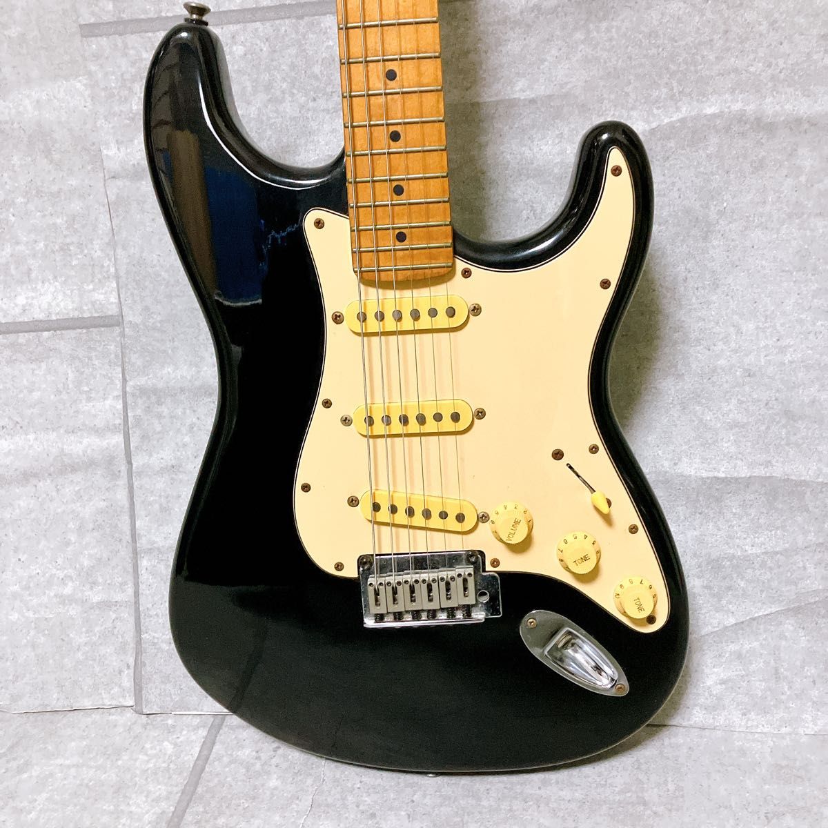 squier スクワイヤー ストラトキャスター standardシリーズ エレキ
