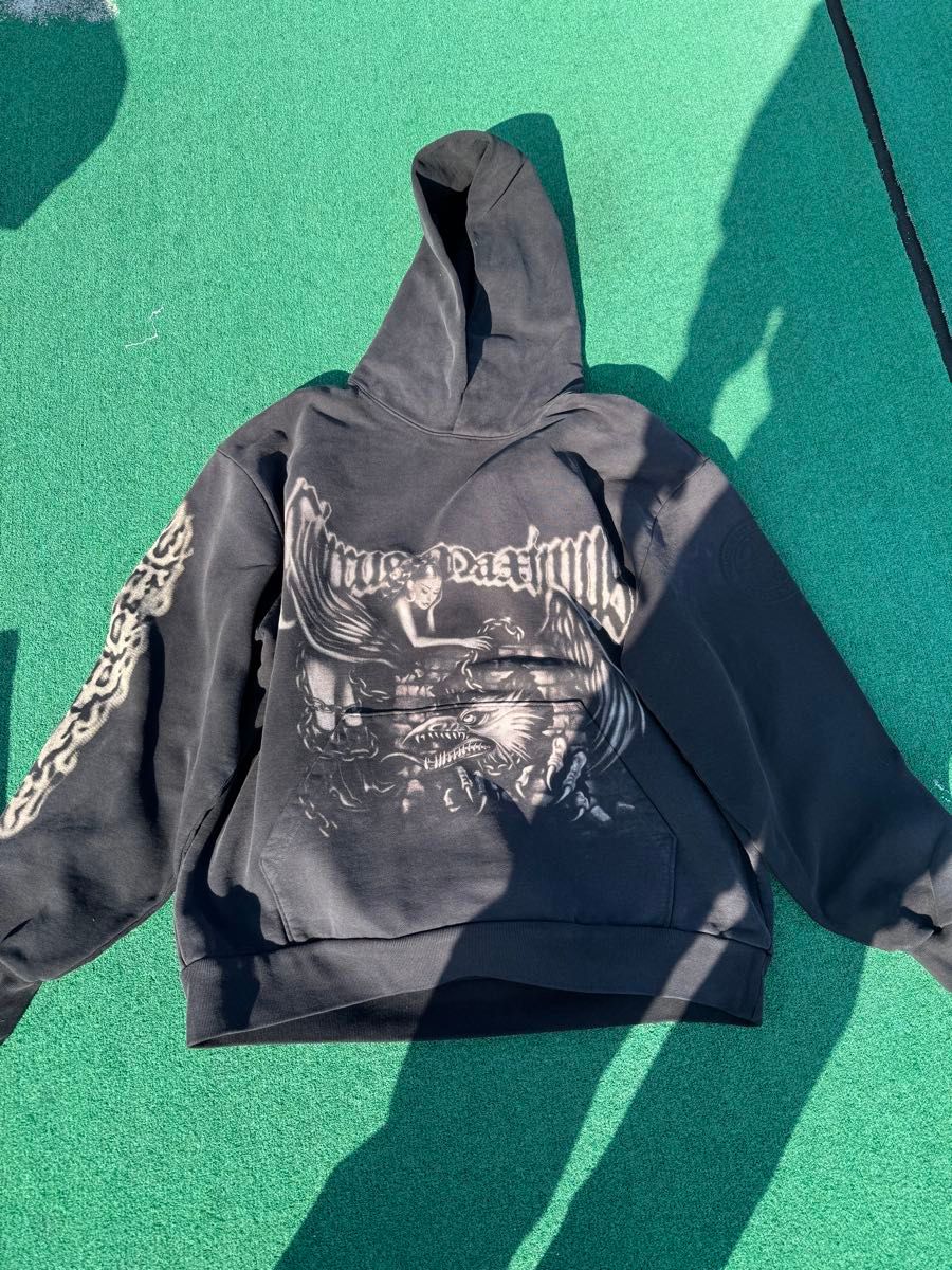 トラヴィススコットTravis Scott ライブ限定パーカーサイズ XL｜Yahoo