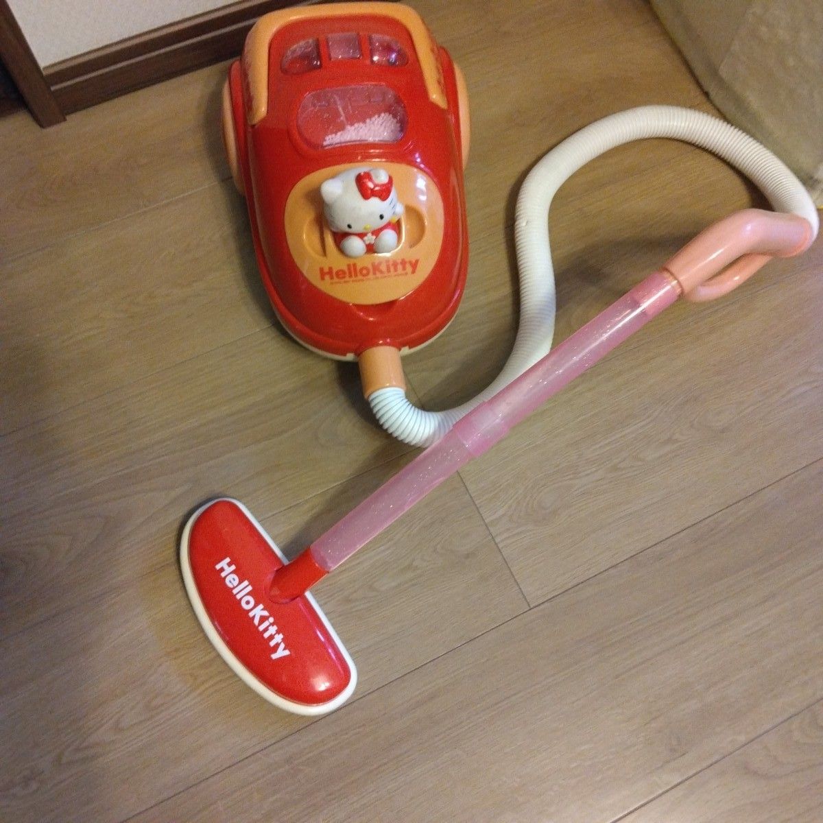 ハローキティ おおきなそうじき 掃除機 おもちゃ｜Yahoo!フリマ（旧