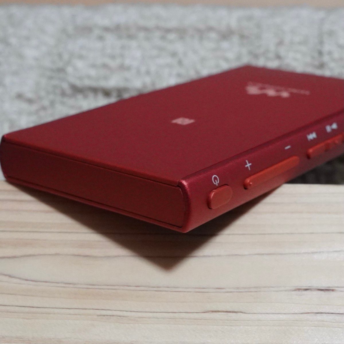 SONY ウォークマン NW-A45 R （トワイライトレッド） (#1)｜Yahoo