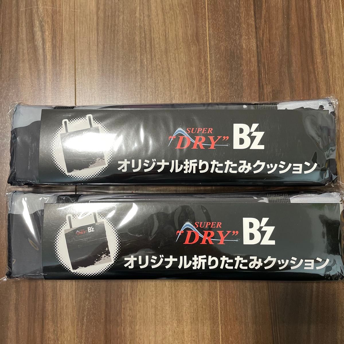 スーパードライ 350ml 48本とB'Zオリジナル折りたたみクッション B'z