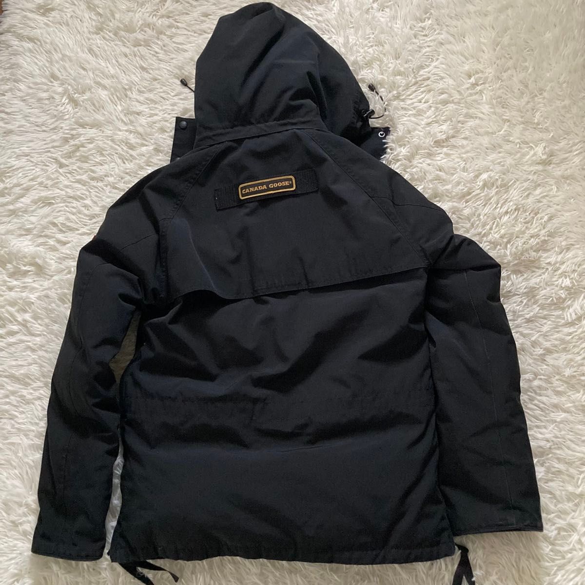 CANADA GOOSE カナダグース カムループス ブラック ダウンジャケット M