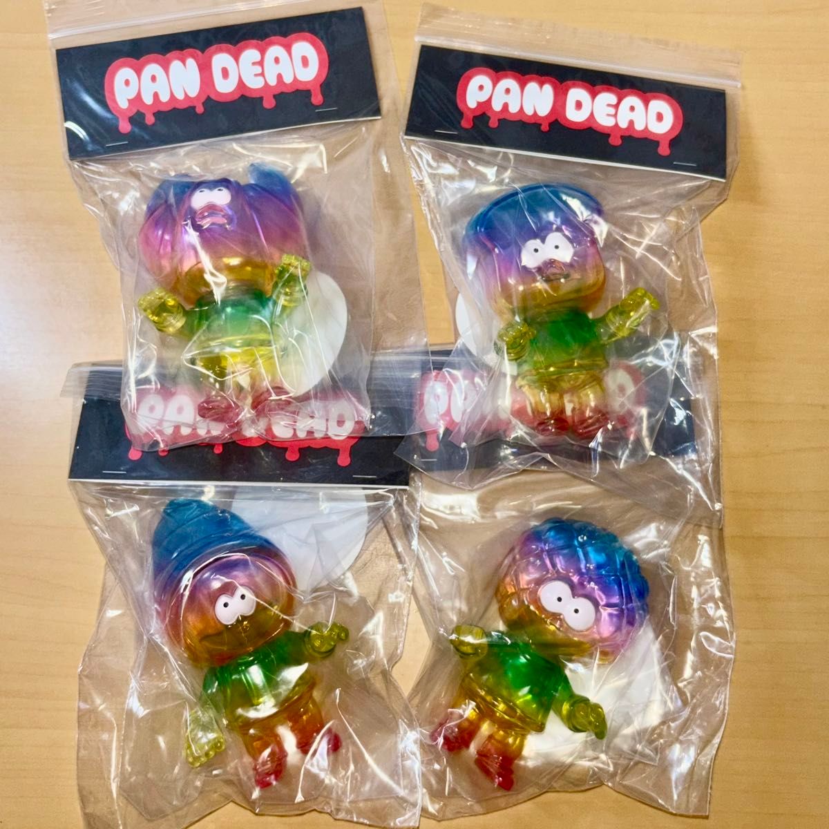 4体セット HUMAN ROBOT PANDEAD パンデッド レインボー クリア パン