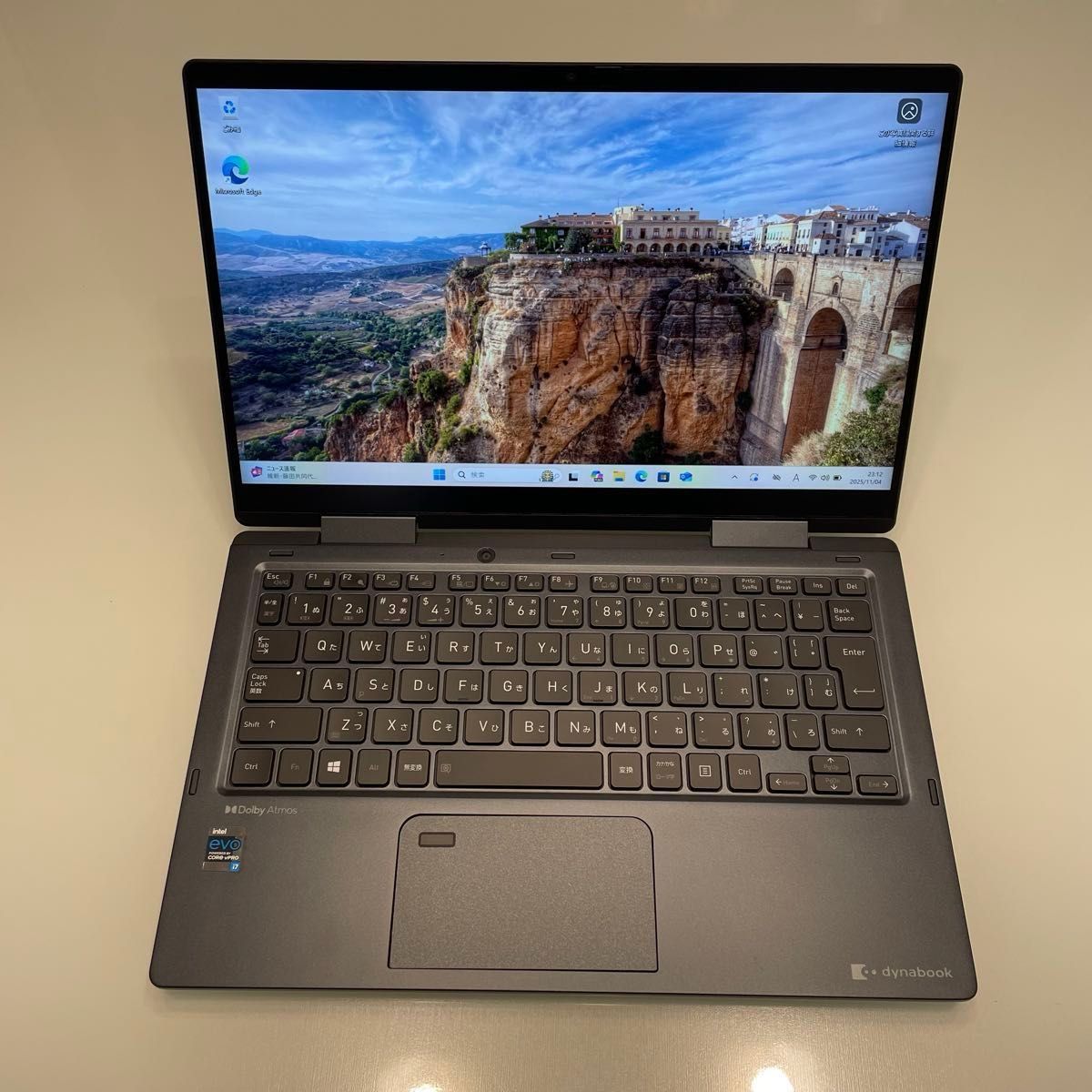 タッチパネル Dynabook V83/HS i7-1185G7 メモリ16GB 512GB Win11Pro