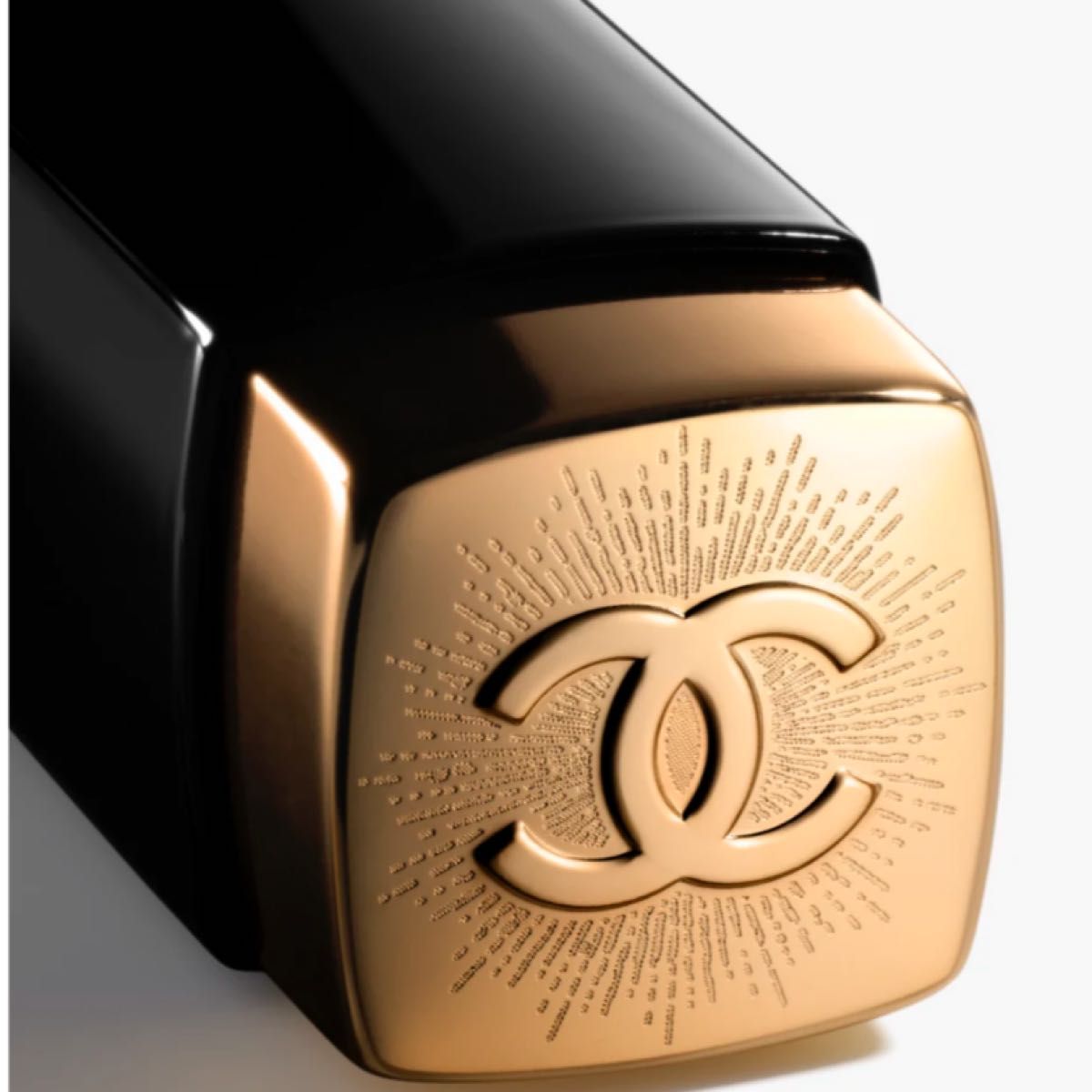 CHANEL ルージュ アリュール ヴェルヴェット ホリデー 548 アプストレ