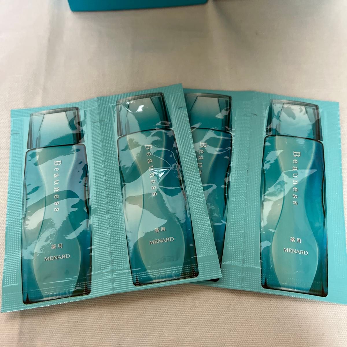 メナード 薬用ビューネ アルファキット 2セット コットンとサンプル