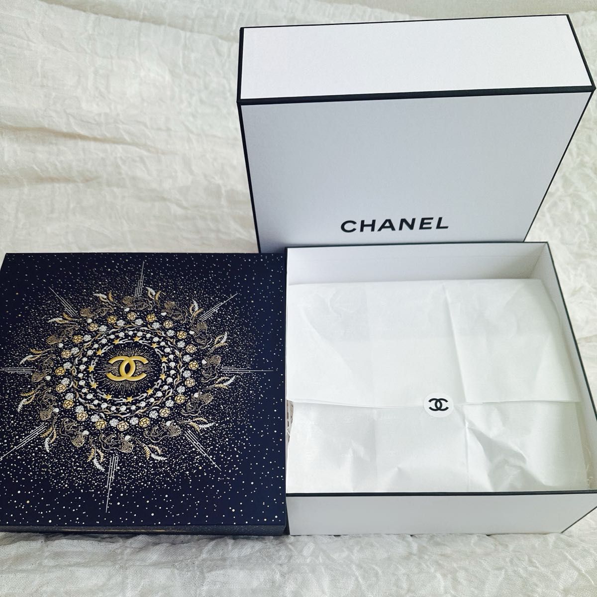 シャネル CHANEL ホリデー限定 ギフトボックス 2025｜Yahoo!フリマ（旧