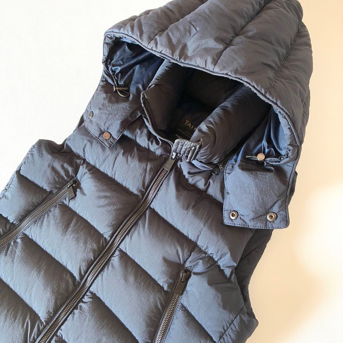 TATRAS タトラス ダウンベスト フード 2way クローネ 濃紺｜Yahoo