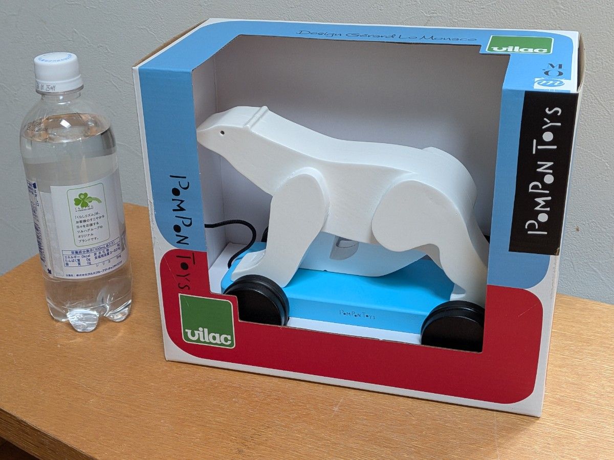 新品オルセー美術館のポンポン 木製おもちゃ シロクマ パリ お土産