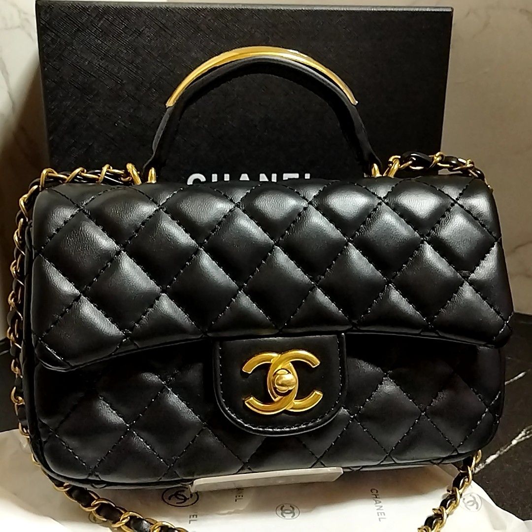 CHANEL シャネル ノベルティ ショルダーバッグ 黒 ゴールドチェーン