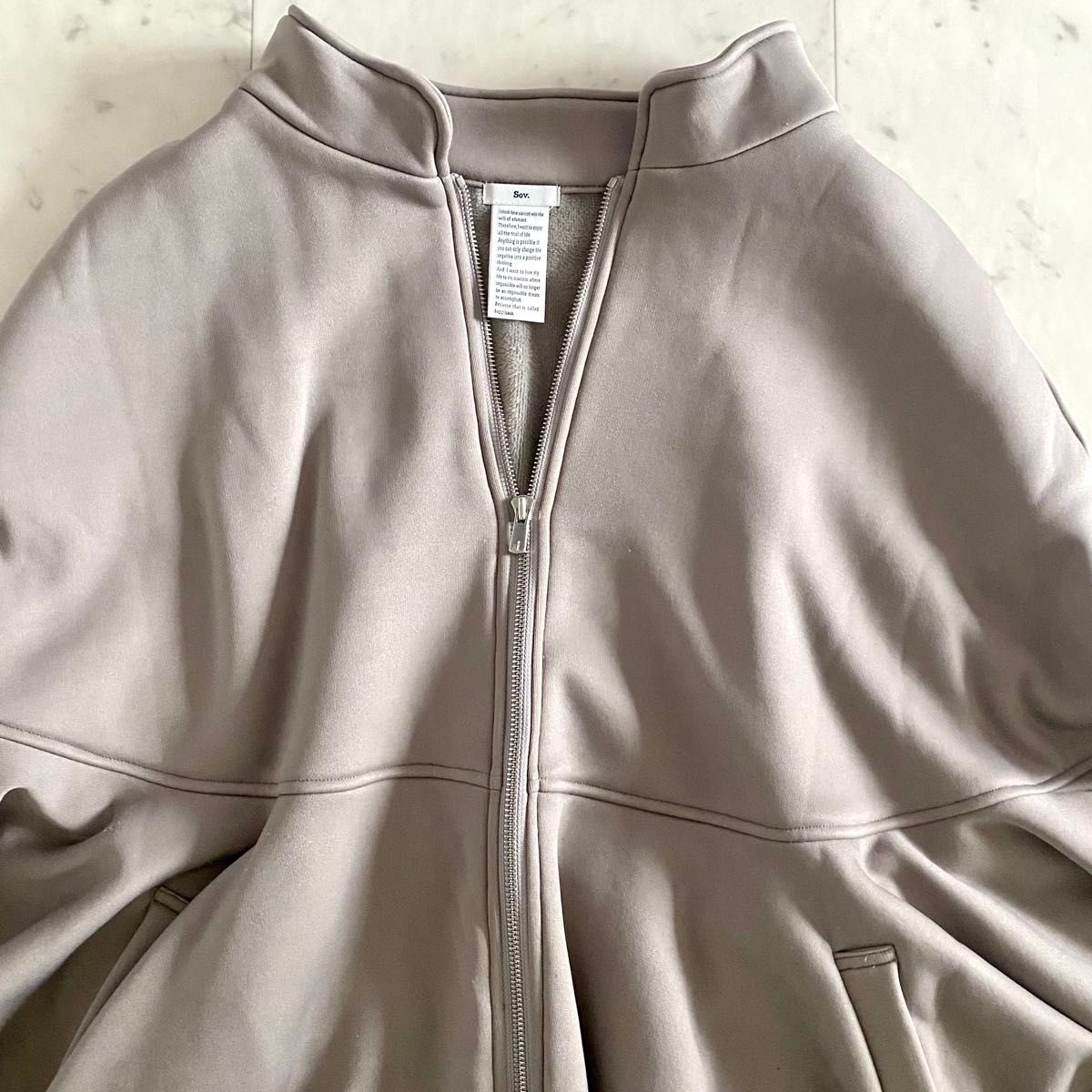 美品 ソブ ダブスタ AKKO×Sov ナイロンボンバーポンチョコート 裏起毛