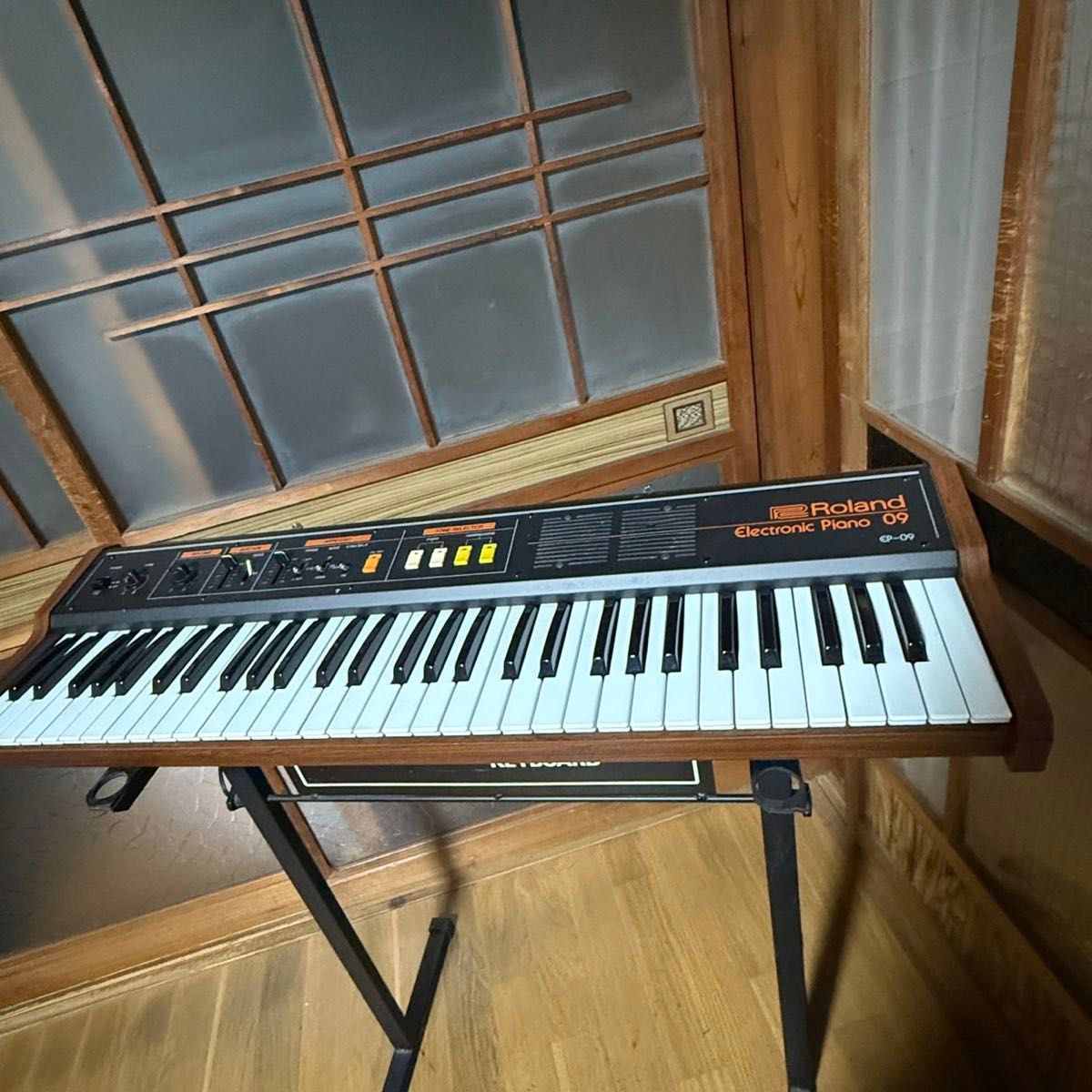 極美品】Roland EP-09 スタンド付き｜Yahoo!フリマ（旧PayPayフリマ）