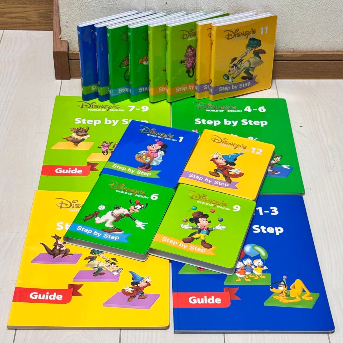 DWE ディズニー英語システム Step by Step DVD12巻 & ガイド4冊セット