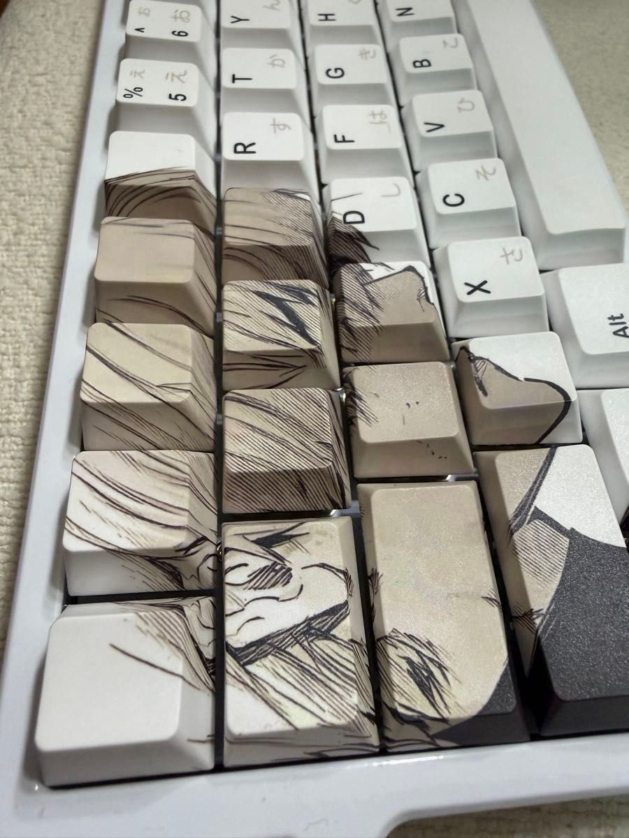 HM66 カスタムキーボード（谷雨PCB）白色アルミケース＋赤色アルミ