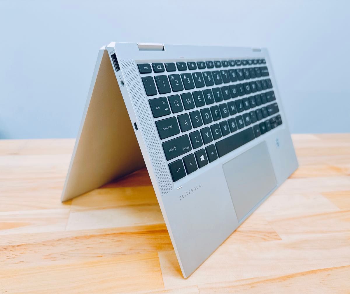 HP Elitebook X360 1030 G7 i7-10th 16Gb /256Gbタッチパネル中古品