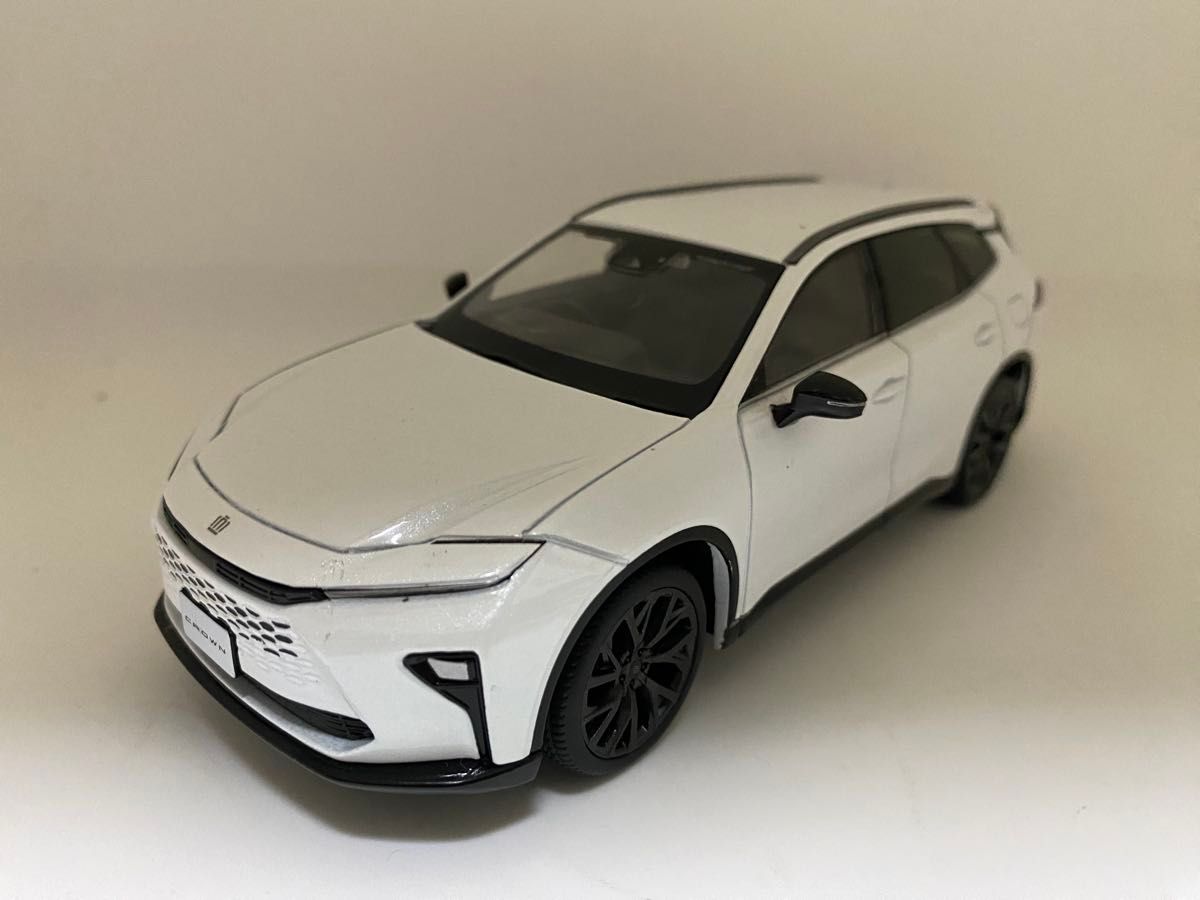 トヨタ クラウンエステート 1/30 ミニカー カラーサンプル プレシャス