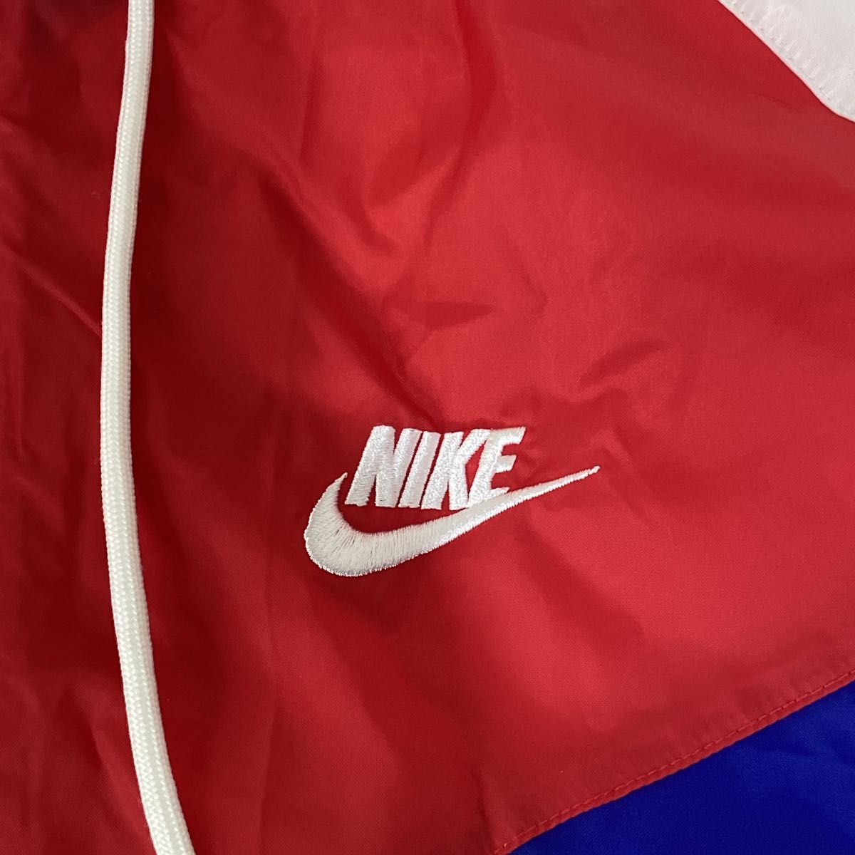 極美品 NIKE ナイキ ナイロンジャケット ウインドブレーカー 伊澤彩織