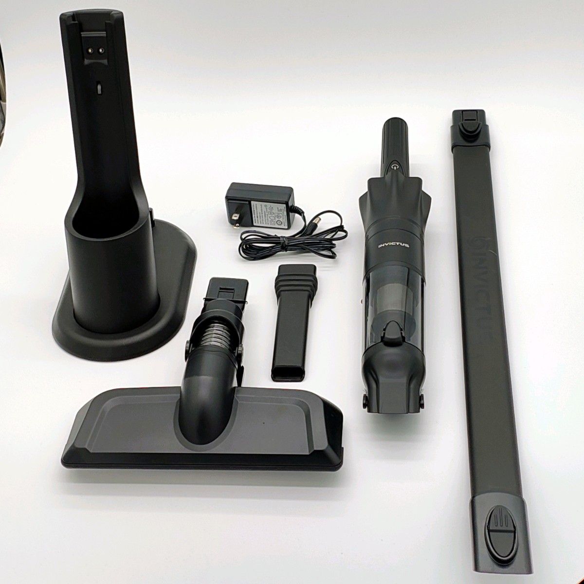 美品】インビクタス ワン ブラック INV-102 BLK 2024年製 コードレス