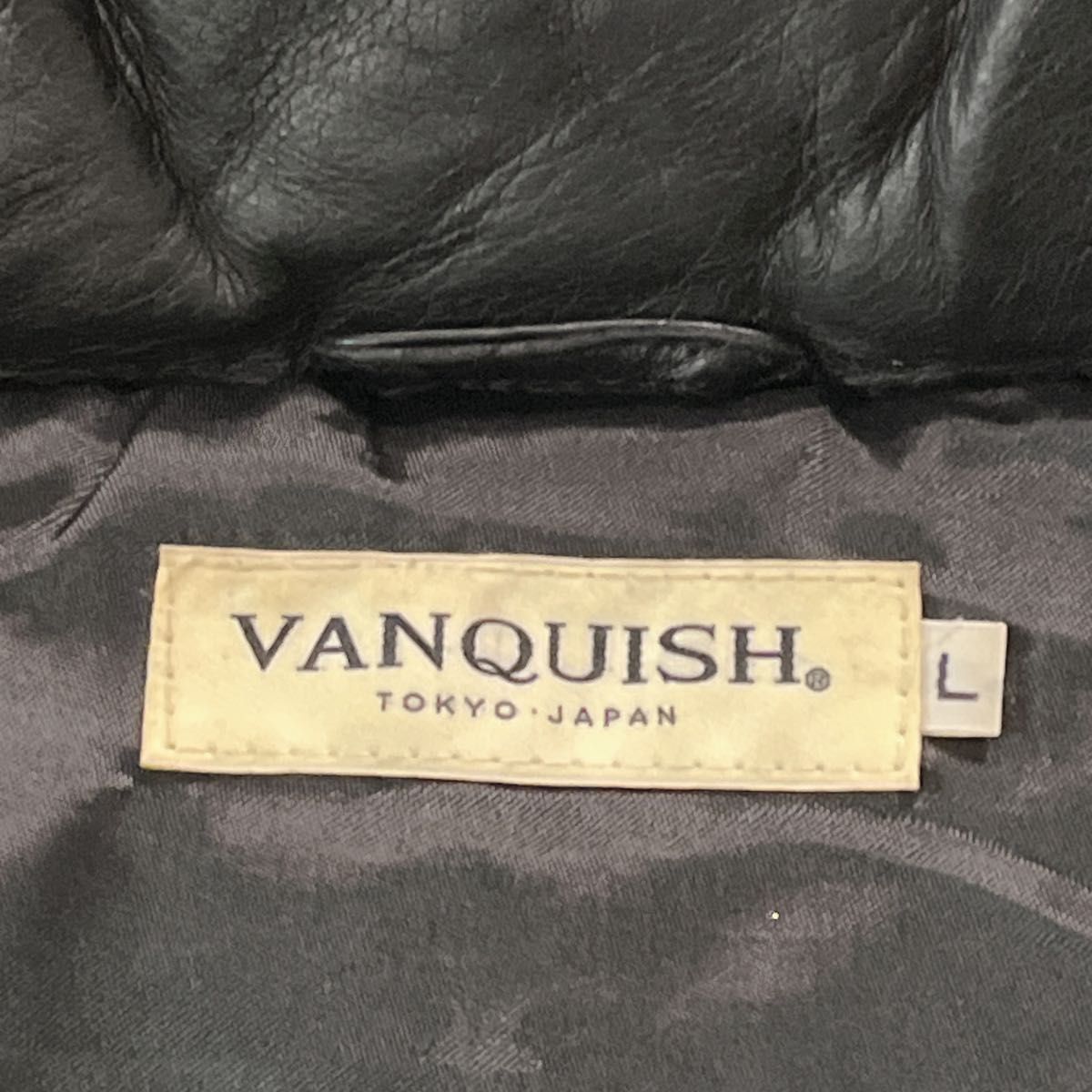 美品 VANQUISH ヴァンキッシュ オールレザー ダウンジャケット L