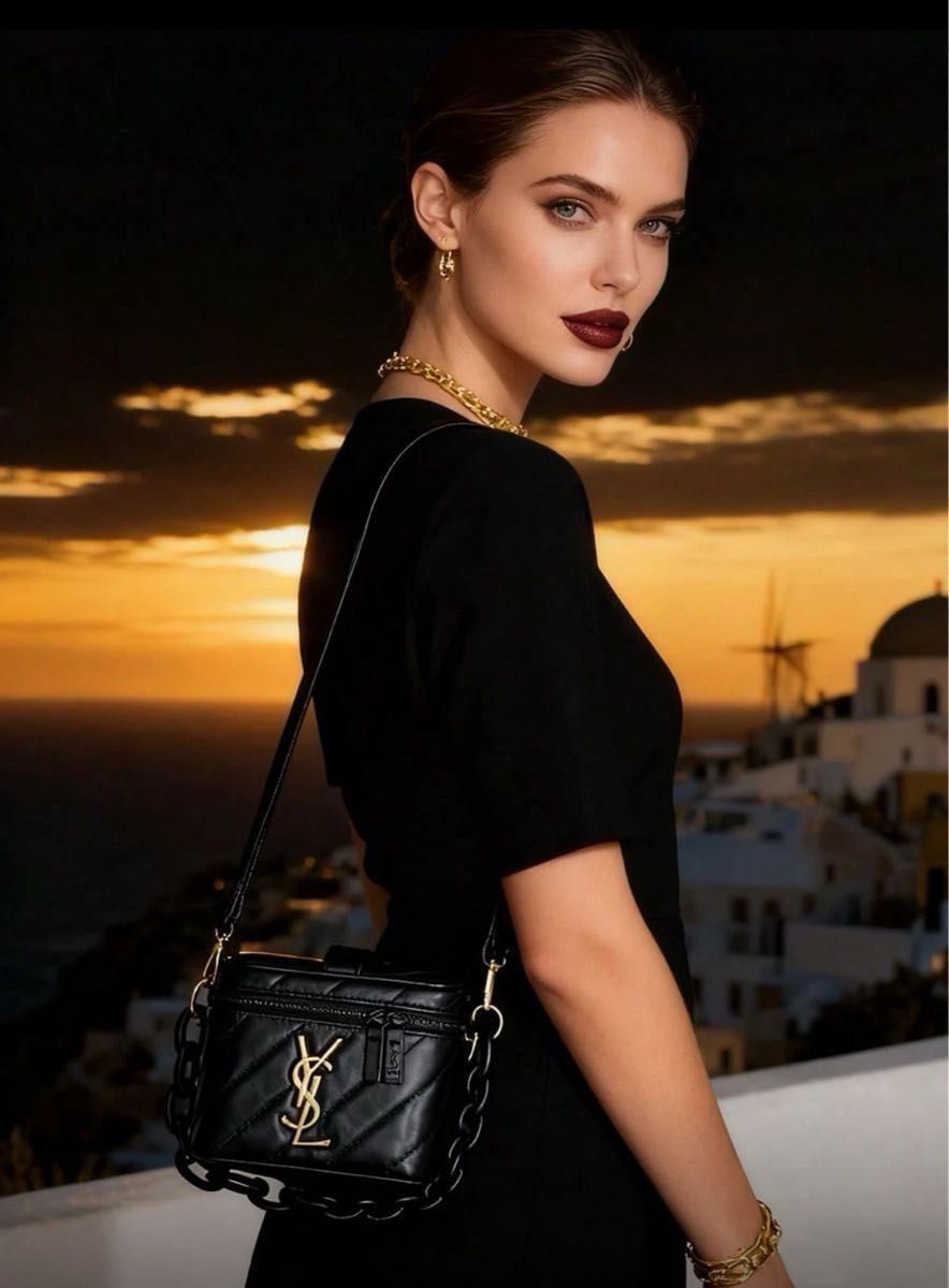 新品 サンローラン ノベルティ バニティポーチ チェーンバッグ