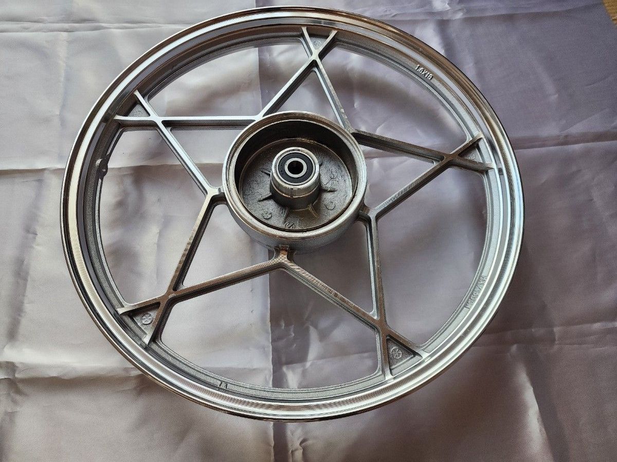 GS125 キャストホイールセット GN EN｜Yahoo!フリマ（旧PayPayフリマ）