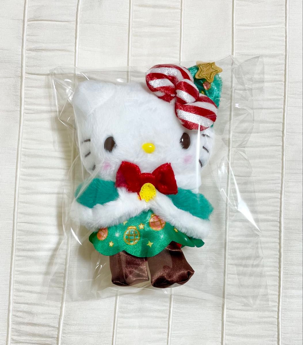新品 サンリオ ハローキティ マスコットホルダー（クリスマス）2025年