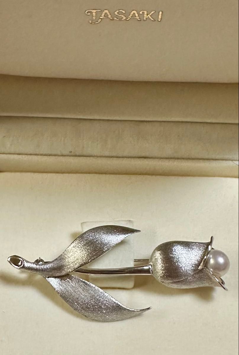 新品 TASAKI タサキ 真珠 シルバー パール チューリップ ブローチ 刻印