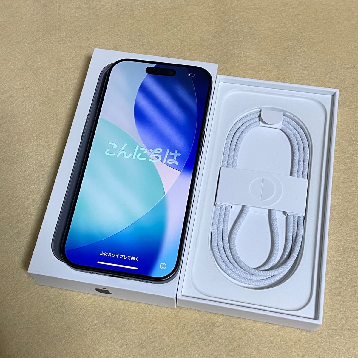 新品/未使用】iPhone 17 256GB ブラック docomo版SIMフリー 11034