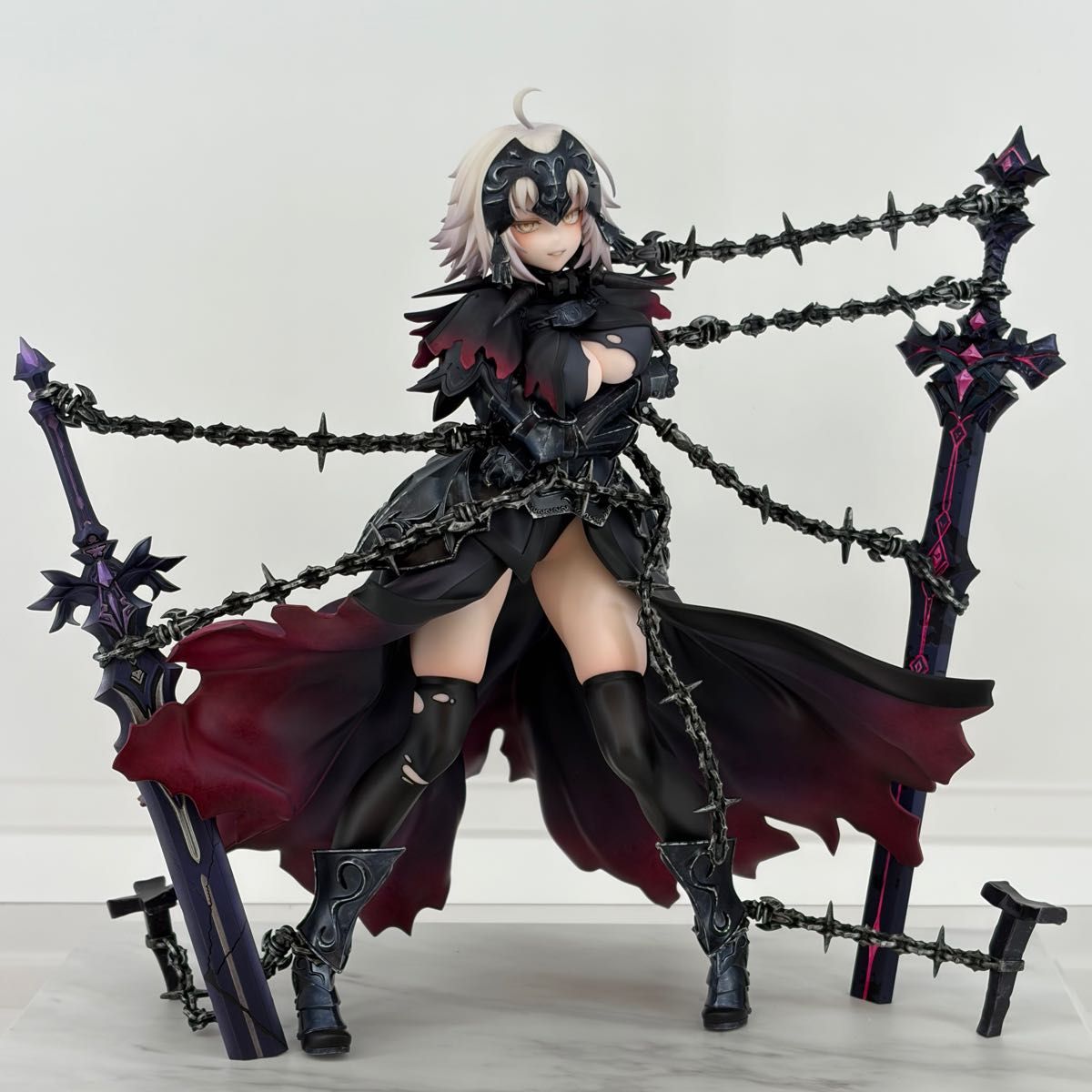 クラスカードジャンヌ・オルタ 未塗装未組立 FGO グリズリーパンダ