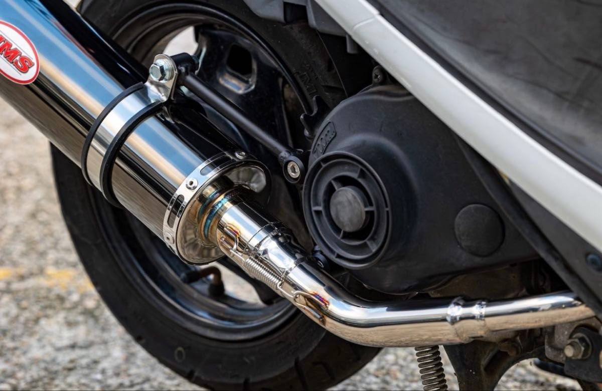 新商品 アドレスV50 (CA4BA ) HMS製 B2Xマフラー ブラックサイレンサー