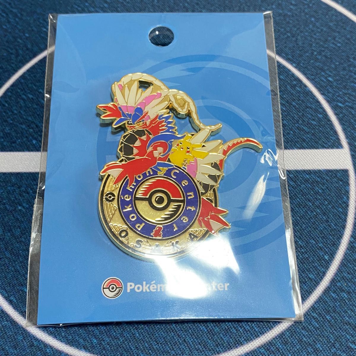 ポケモンセンター 大阪限定 コライドンとピカチュウのピンバッジ 新品