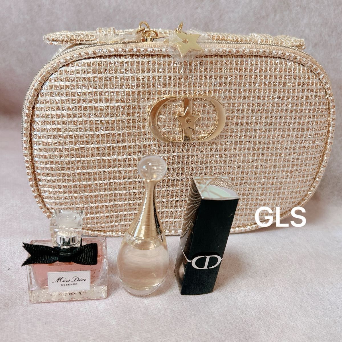 ディオール クリスマス ホリデー オファー 2025 ポーチ 口紅 100