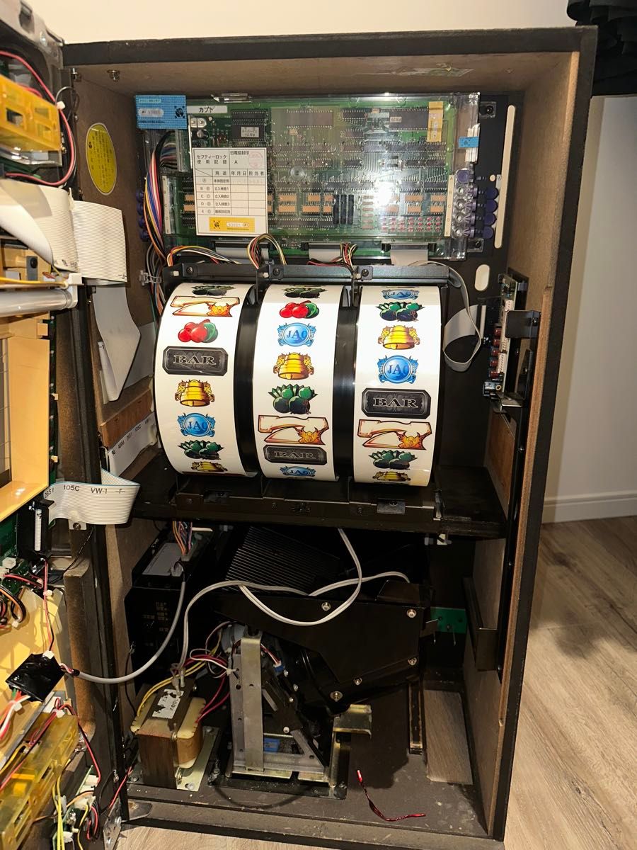 パイオニア 兜 カブト 実機 コイン不要機 レトロ レア｜Yahoo!フリマ