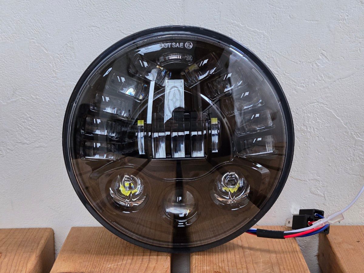 Z900RS アダプティブLED ヘッドライト｜Yahoo!フリマ（旧PayPayフリマ）