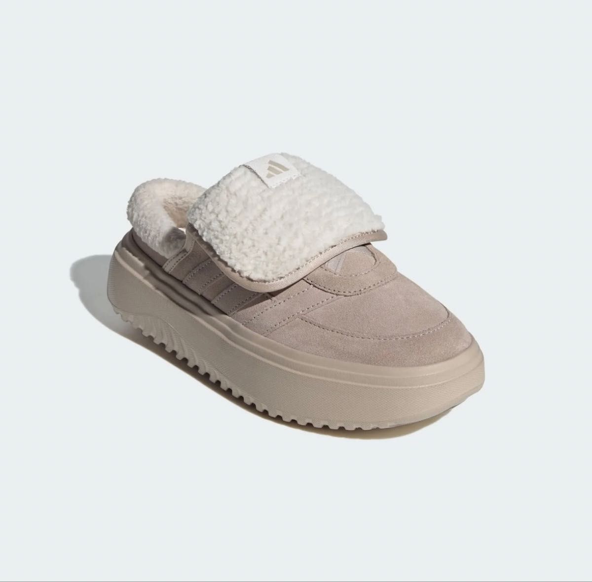 新品未使用【韓国限定】23 5 adidas グランドコートミュール ベージュ