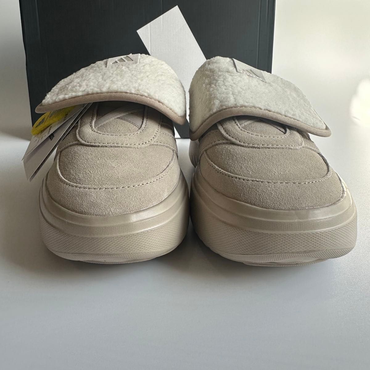 新品未使用【韓国限定】23 5 adidas グランドコートミュール ベージュ