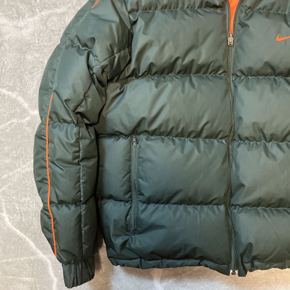 00s NIKE ナイキ ダウンジャケット リバーシブル ロゴ刺繍 短丈 ダーク