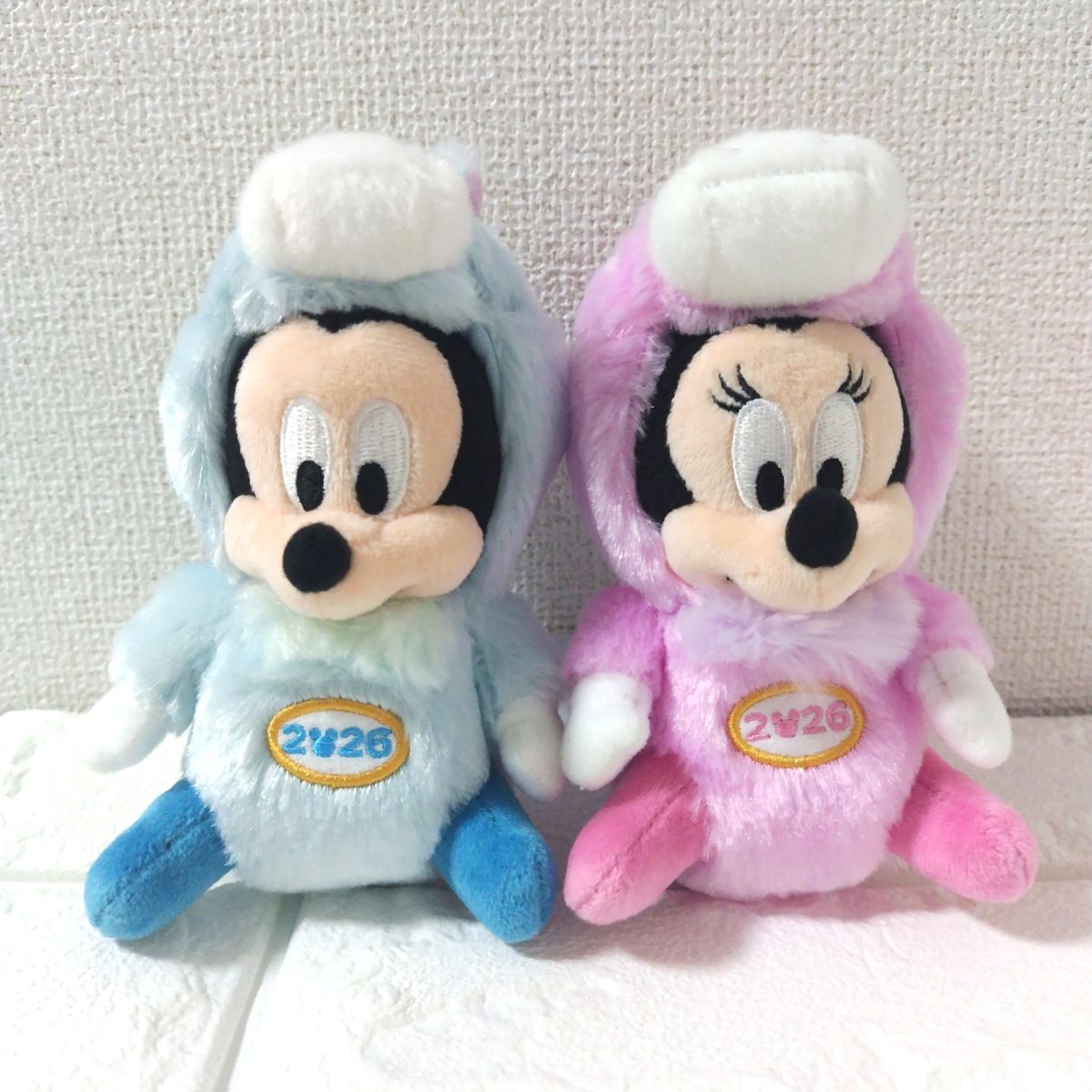 ディズニー 干支 2026 ぬいぐるみバッジ ミッキー ミニー うま