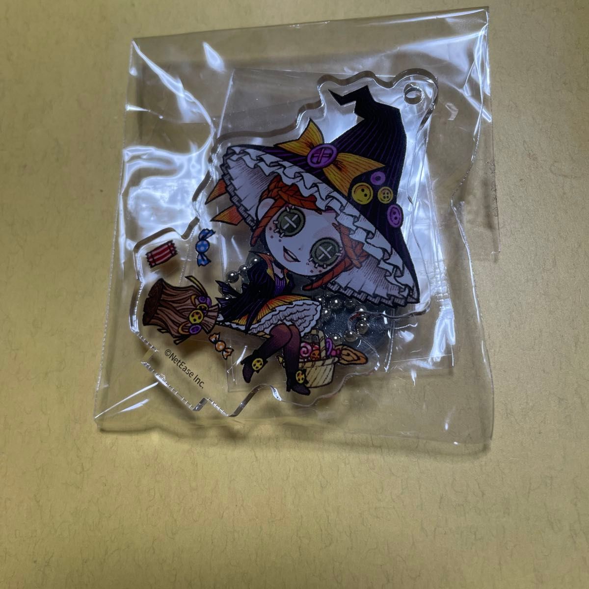 IdentityV 第五人格 庭師 エマ・ウッズ ハロウィン アクリルスタンド