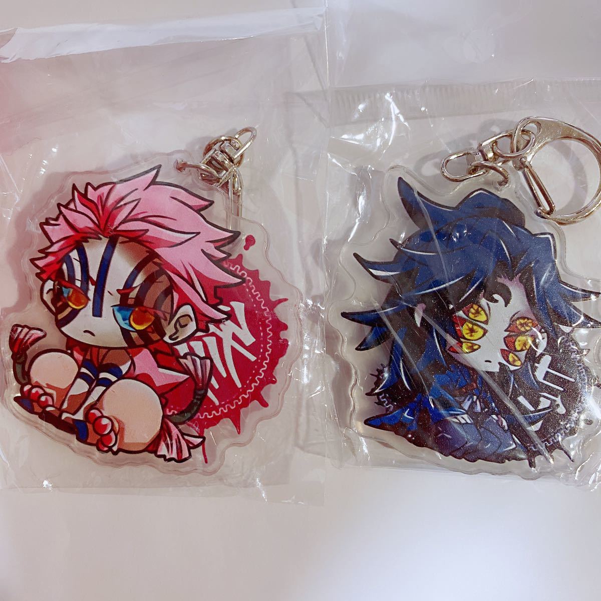 あかざ猗窩座 黒死牟 鬼滅の刃キーホルダーきめつのやいば 即購入ok