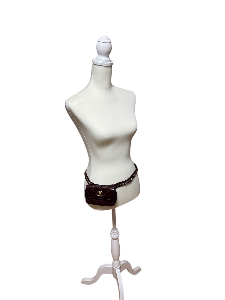 希少 シャネル CHANEL ウエストポーチ マトラッセ ラムスキン ターン