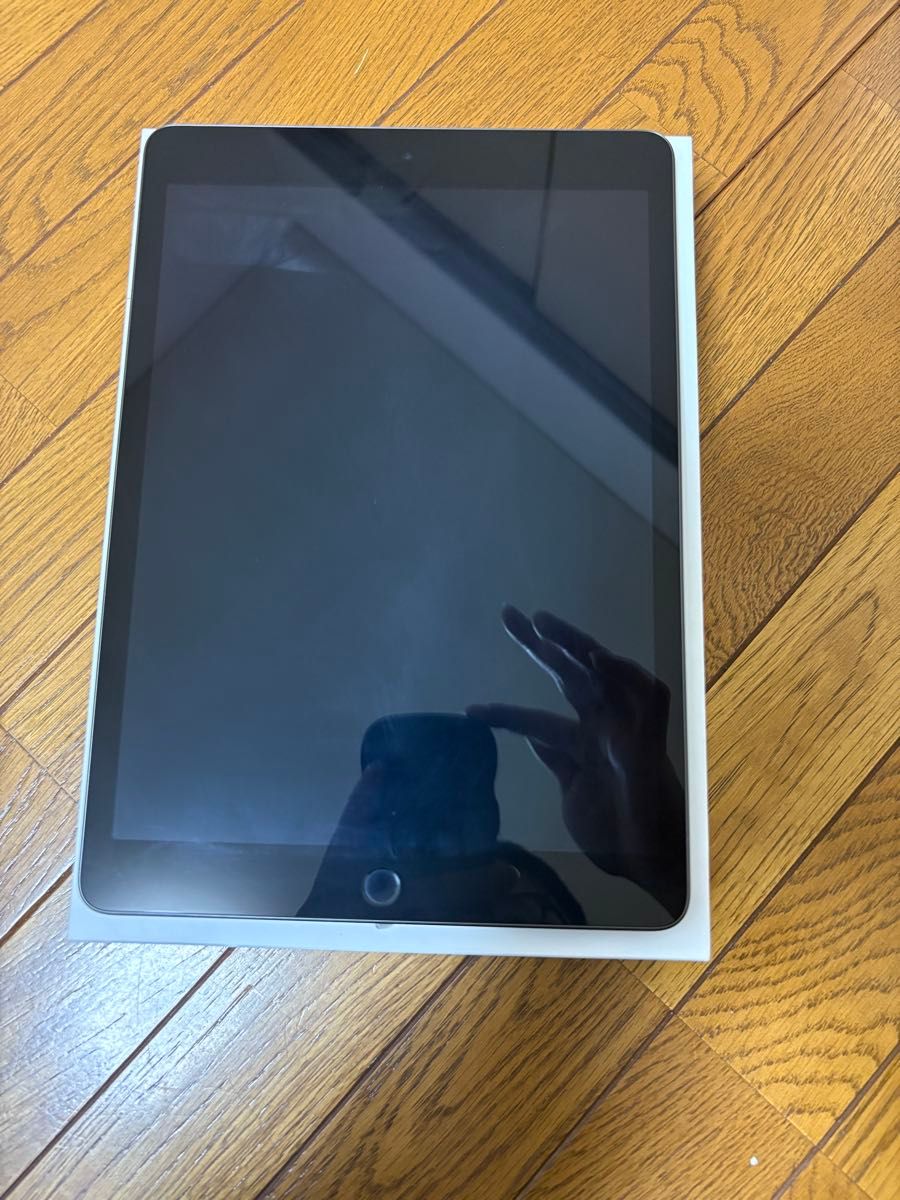 iPad 第9世代 64GB バッテリー容量:92% iPad 第9世代 10.2インチA2602