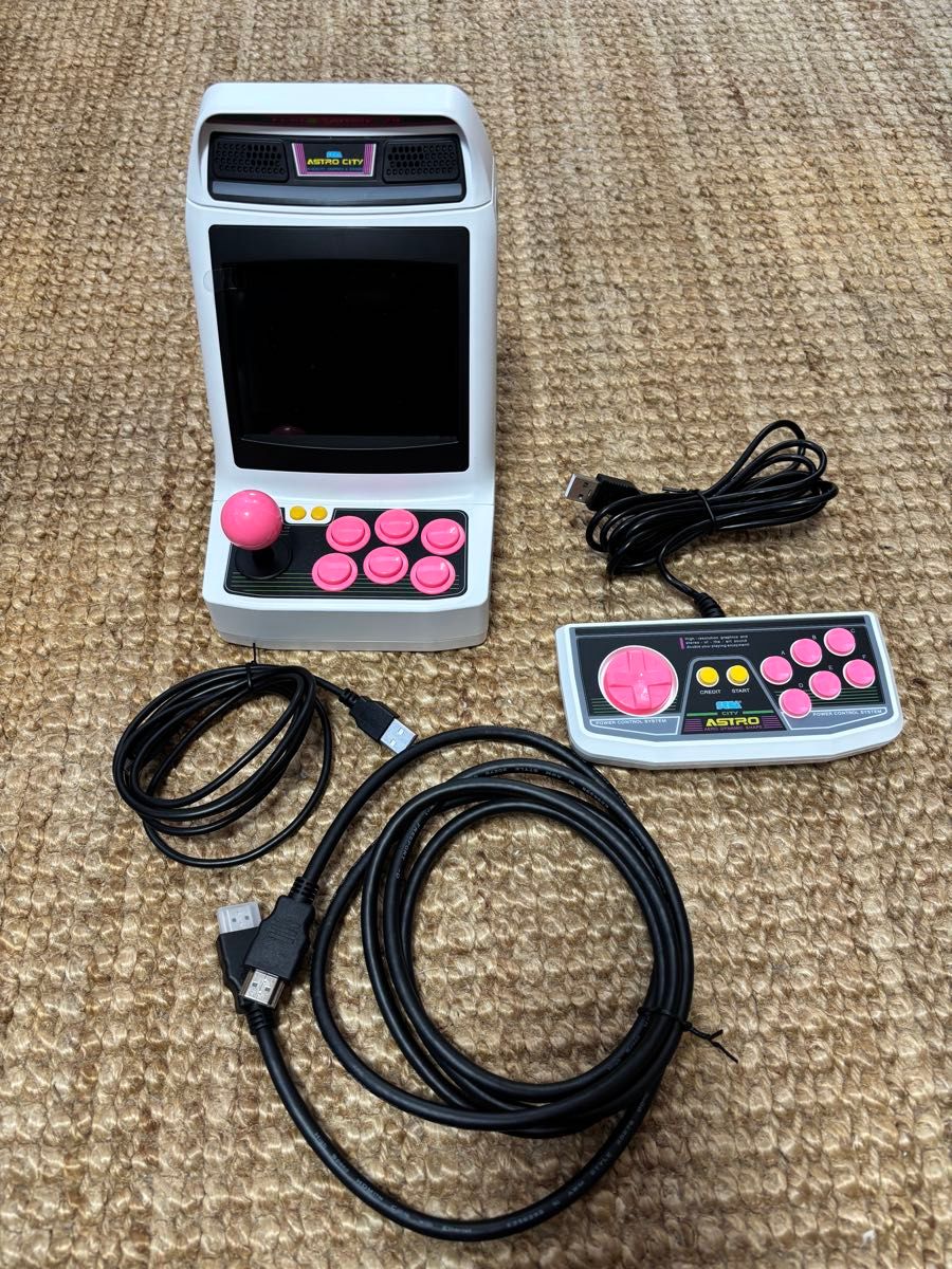 SEGA アストロシティミニ+コントロールパッド ピンクボタンバージョン