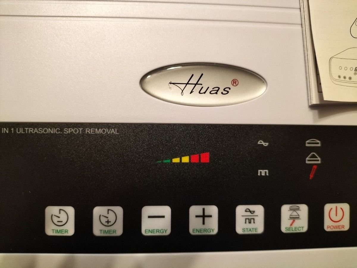 フリマサイト内最安値 エステサロンにて施術使用しております 有名シミ